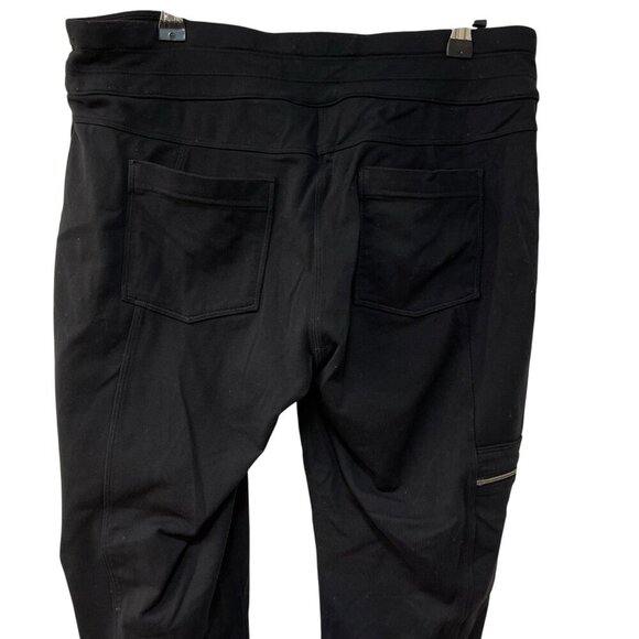Athleta Metro Jogger Cargo Pants Size Medium Black Elastic Waist Zip Pocket Yoga - Picture 8 of 10